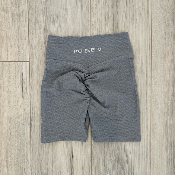 Pchee Bum Shorts! - Picture 4 of 5